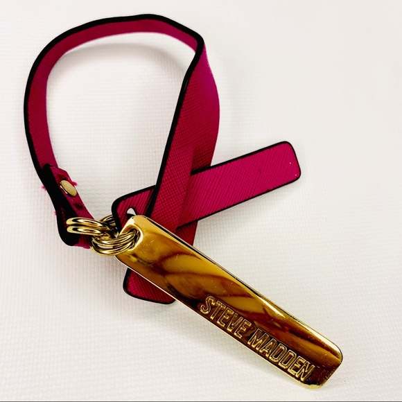 FREE w/Purchase Steve Madden Gold Tone & Magenta Accessory - Picture 2 of 8